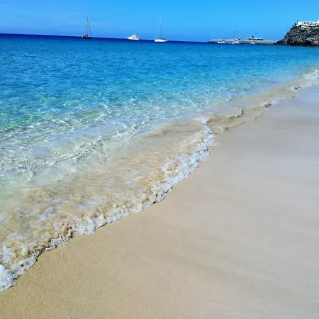 Near The Beach, Big Terrace With Sea Views, Wifi And Parking *