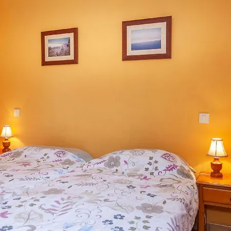 Near The Beach, Big Terrace With Sea Views, Wifi And Parking 아파트