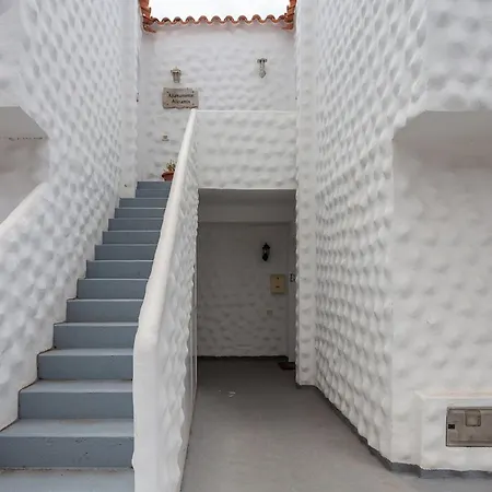 Διαμέρισμα Near The Beach, Big Terrace With Sea Views, Wifi And Parking