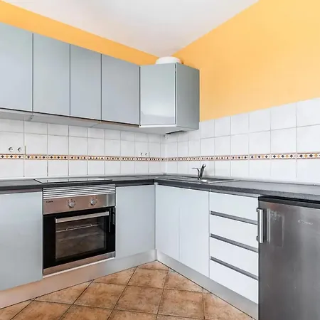 Near The Beach, Big Terrace With Sea Views, Wifi And Parking