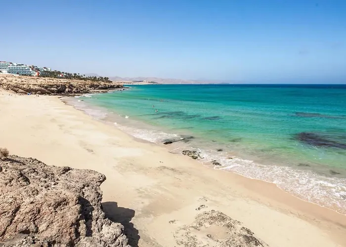 Near The Beach, Big Terrace With Sea Views, Wifi And Parking شقة *