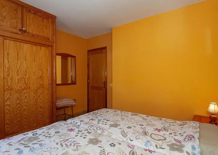 شقة Near The Beach, Big Terrace With Sea Views, Wifi And Parking