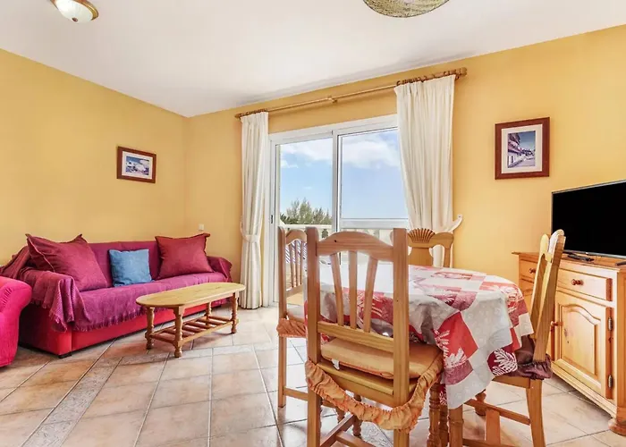 Near The Beach, Big Terrace With Sea Views, Wifi And Parking
