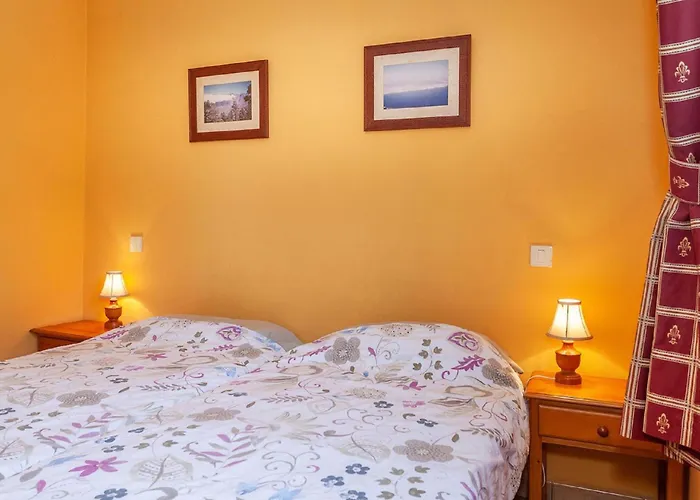 Near The Beach, Big Terrace With Sea Views, Wifi And Parking شقة